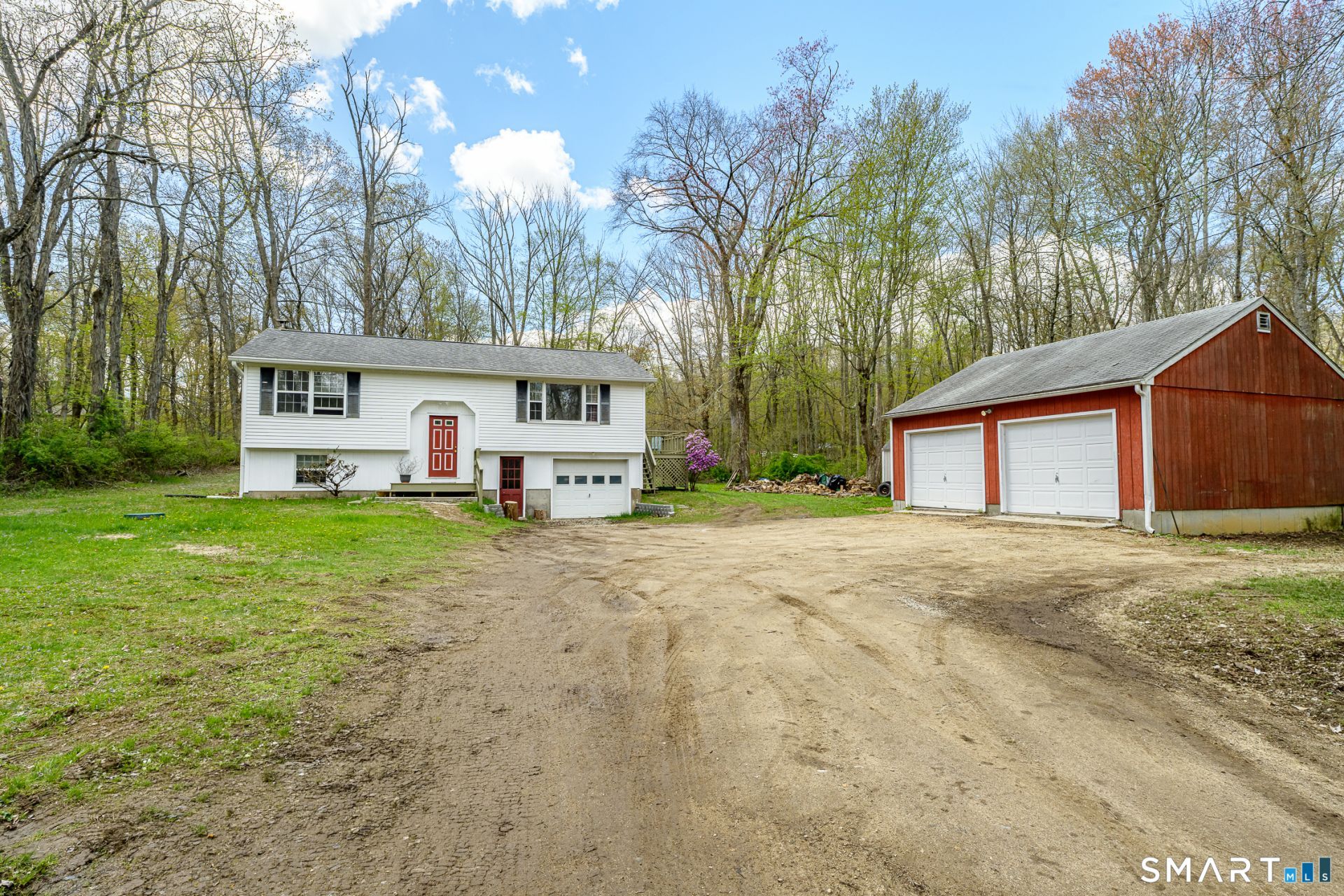 63 Estabrooks, Hampton, CT 06247 Main Photo
