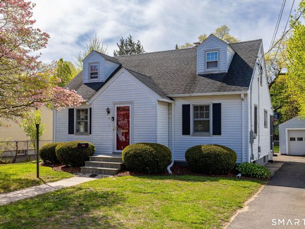 73 Layton, West Hartford, CT 06110