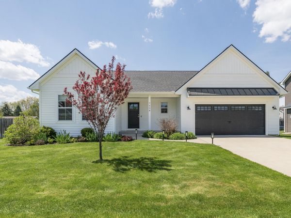 7438 Jamaica Lane, Portage, MI 49002