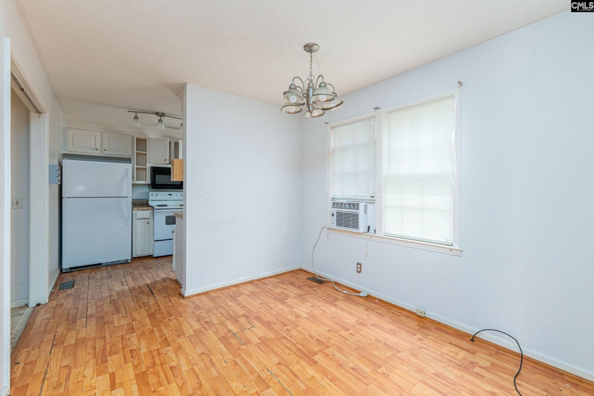 115 Ferncliffe Road  Photo 4