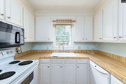 115 Ferncliffe Road  photo 4