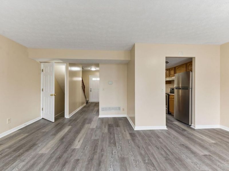 7509 Queen Ann Court, West Chester, OH 45069 Photo 11