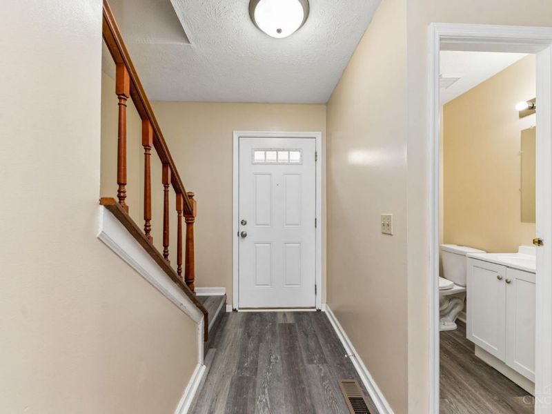 7509 Queen Ann Court, West Chester, OH 45069 Photo 7
