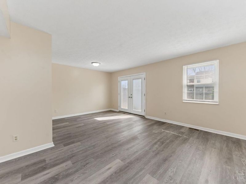 7509 Queen Ann Court, West Chester, OH 45069 Photo 8