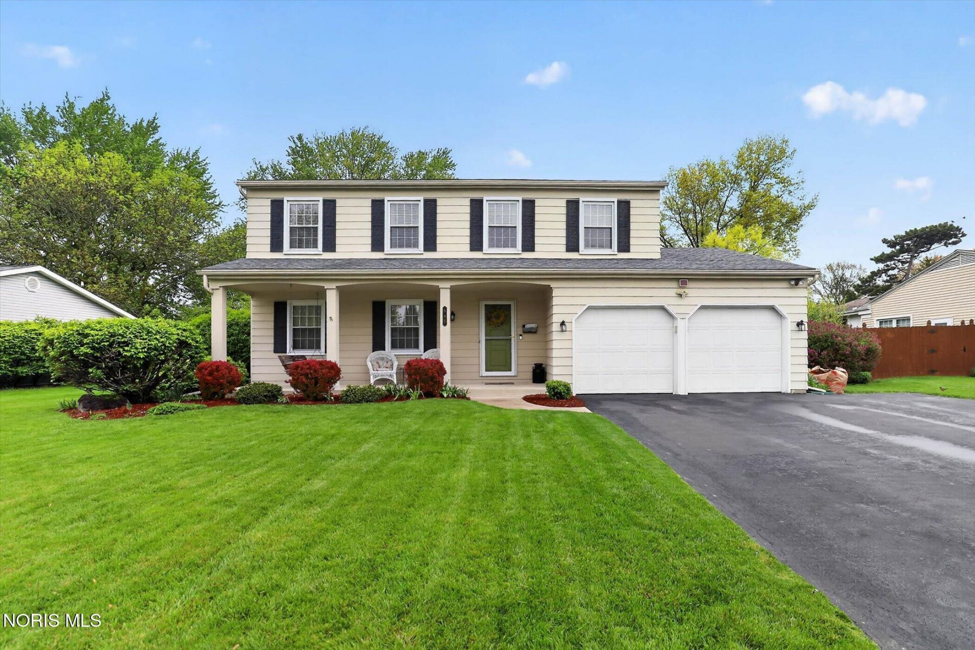 545 Dussel Drive, Maumee, OH 43537 Main Photo
