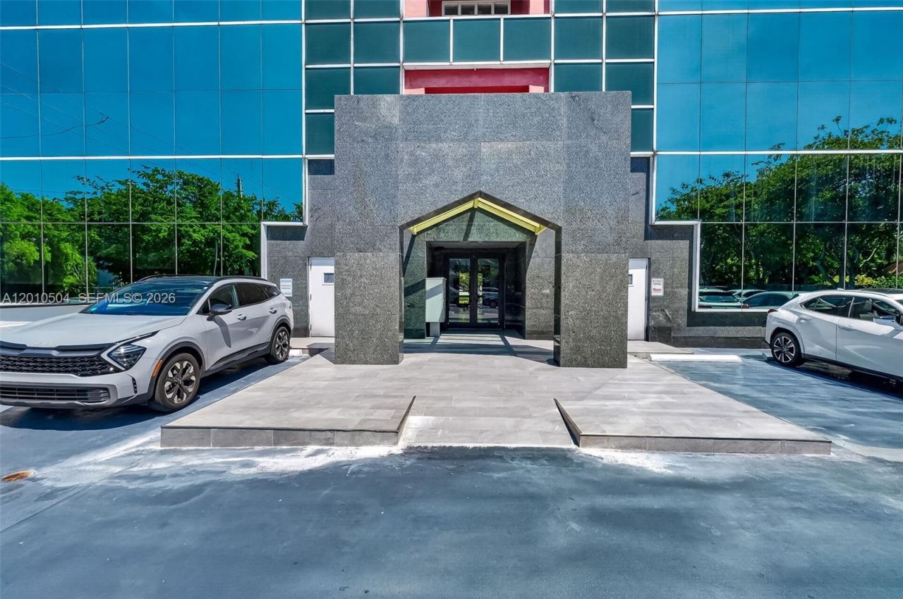 2121 SW 3rd Ave , Unit 200, Miami, FL 33129 Photo