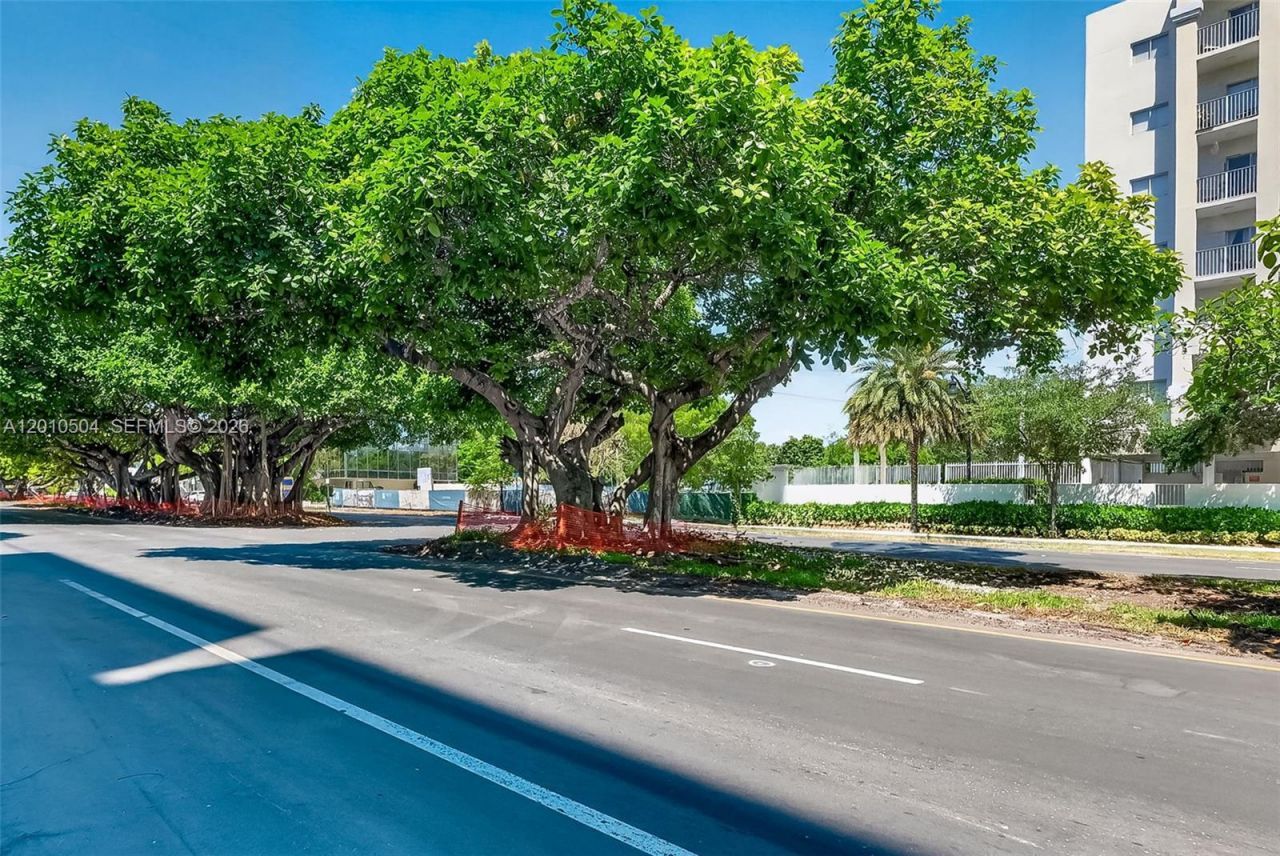 2121 SW 3rd Ave, Unit 200, Miami, FL 33129 Photo