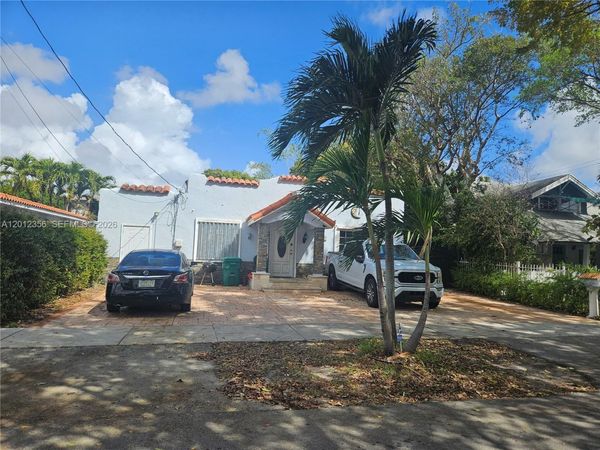 2231 NW 4th Ter , Miami, FL 33125