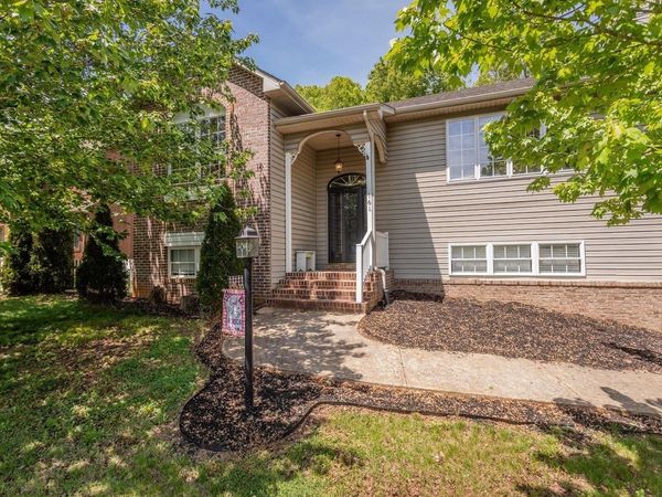 161 SWEETGUM ST, ELKTON, VA 22827