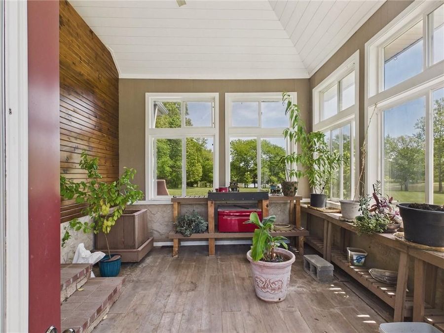 Property Image 44