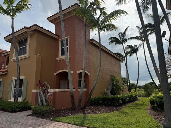 1064 SW 144th Avenue, Unit 807, Pembroke Pines, FL 33027