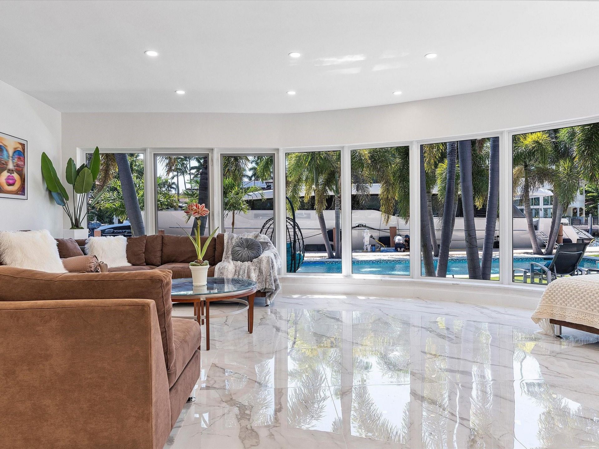 207 Royal Palm Drive, Fort Lauderdale, FL 33301 Photo