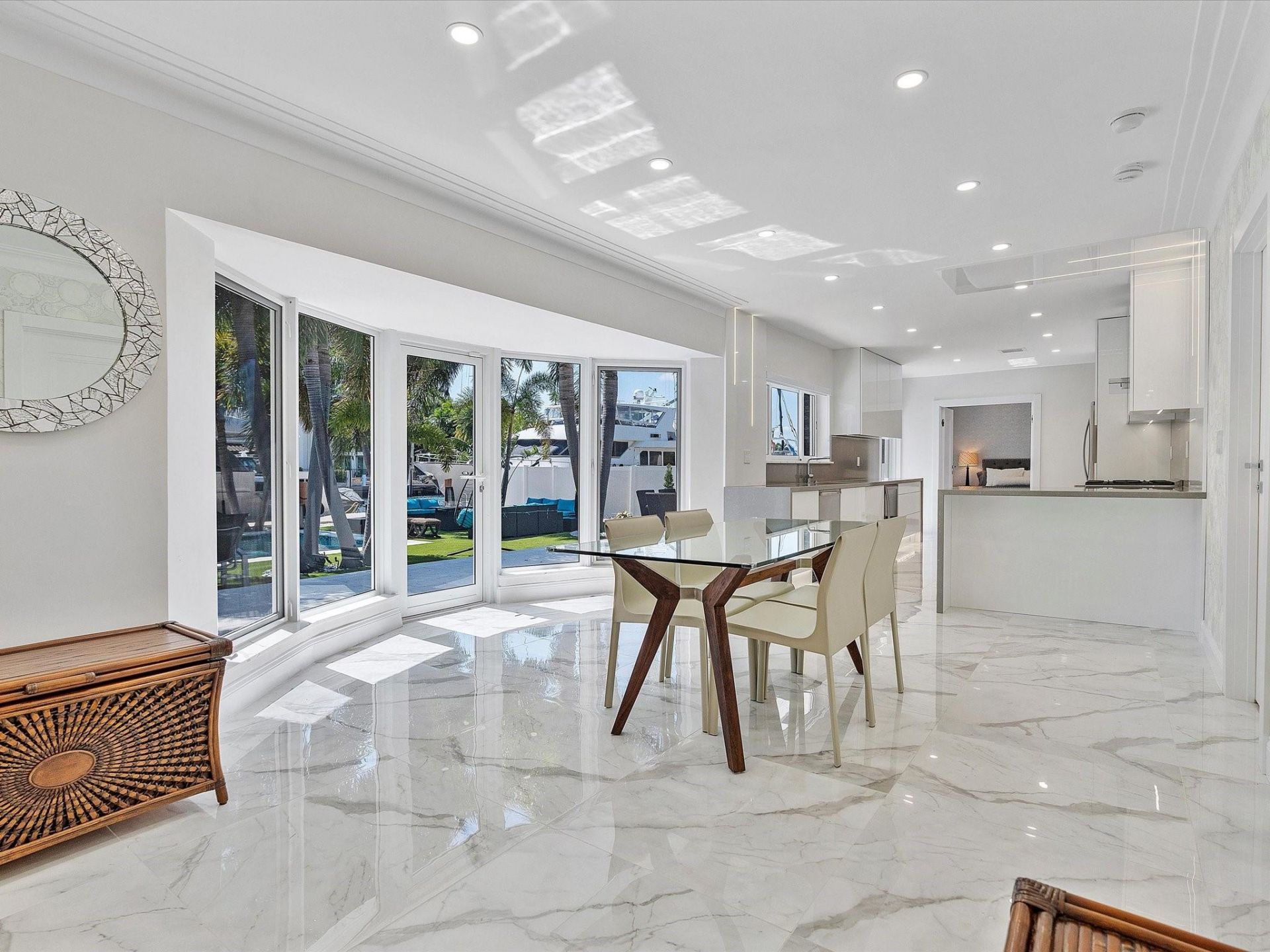 207 Royal Palm Drive, Fort Lauderdale, FL 33301 Photo