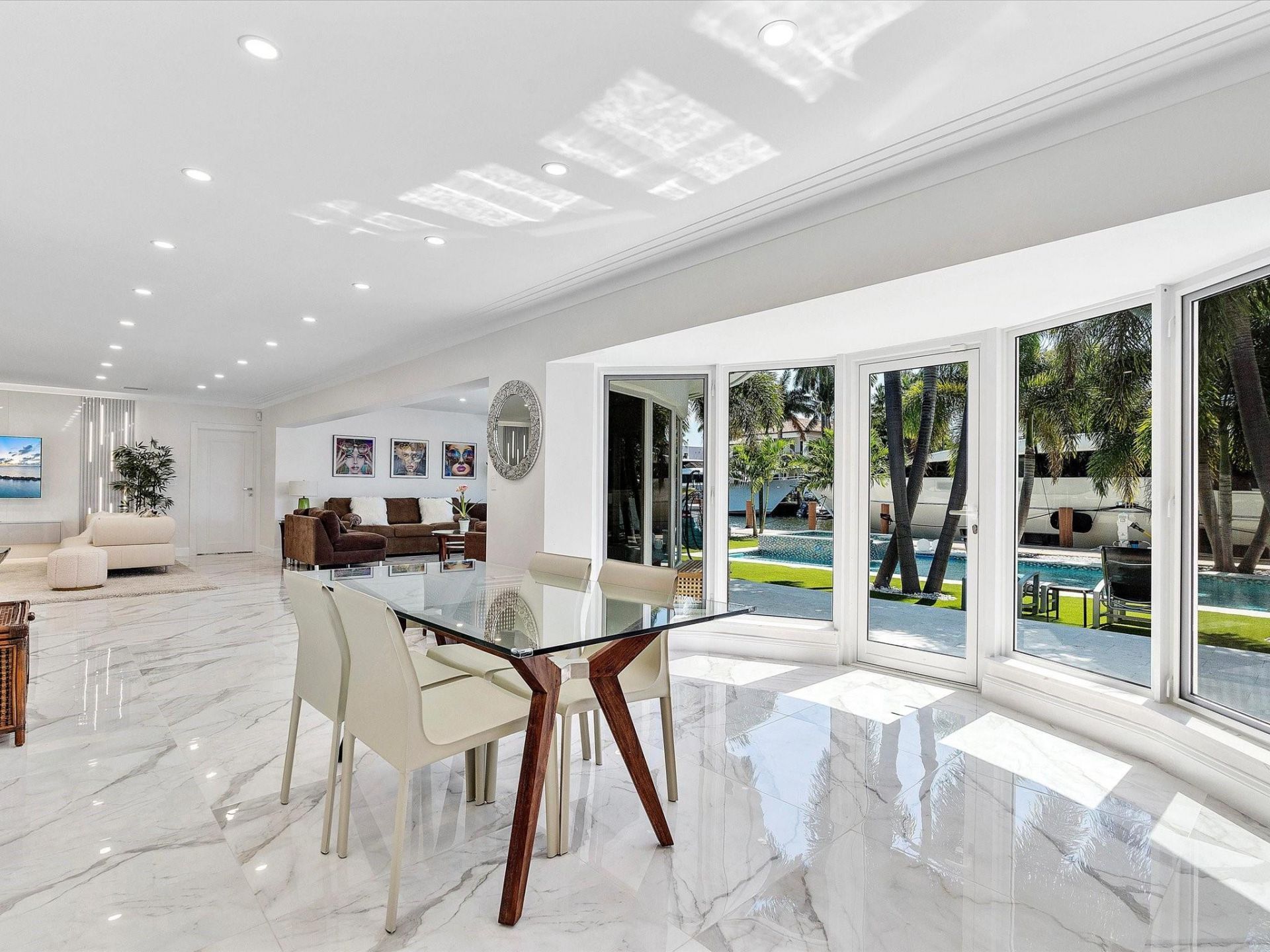 207 Royal Palm Drive, Fort Lauderdale, FL 33301 Photo