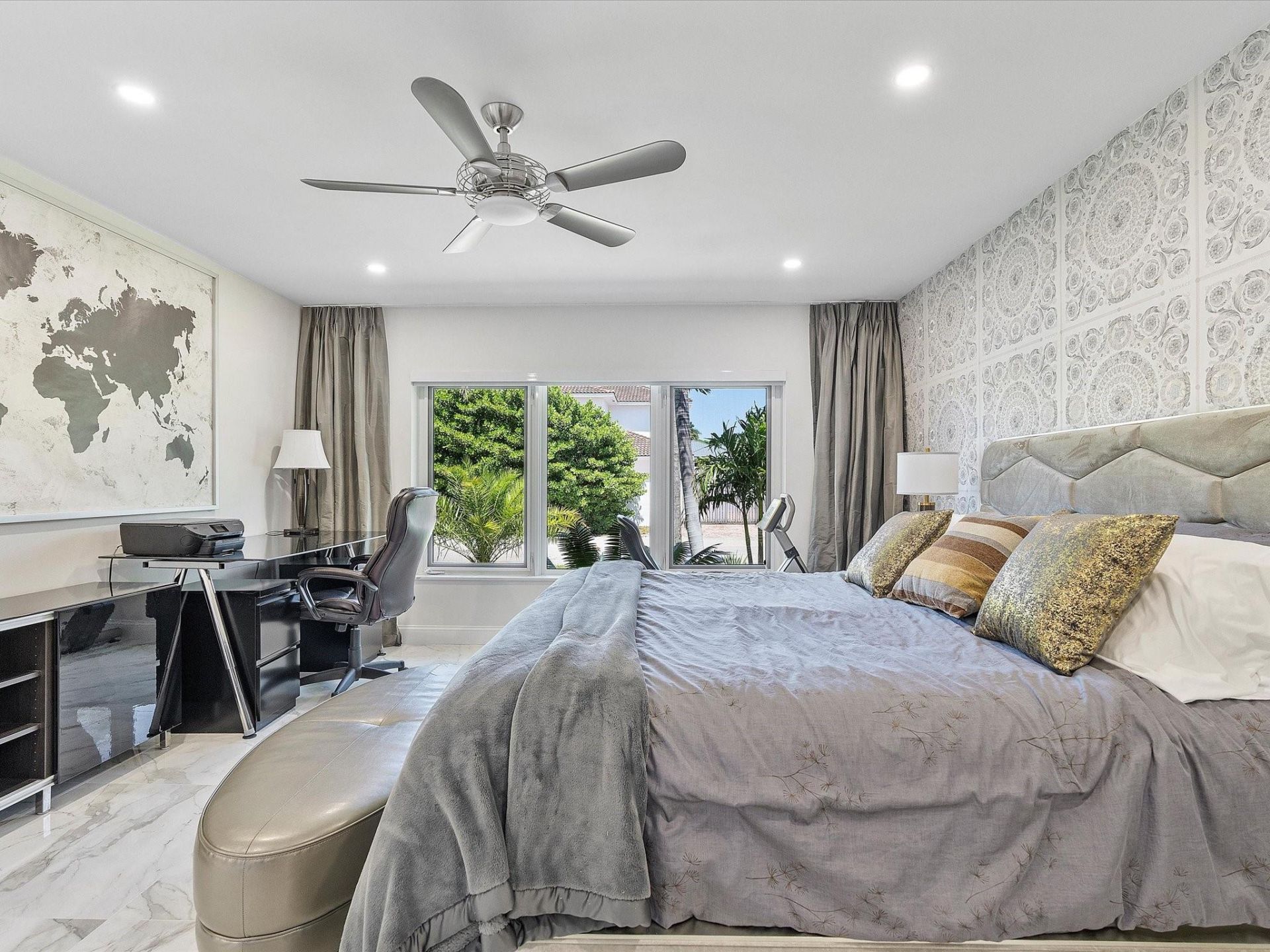 207 Royal Palm Drive, Fort Lauderdale, FL 33301 Photo