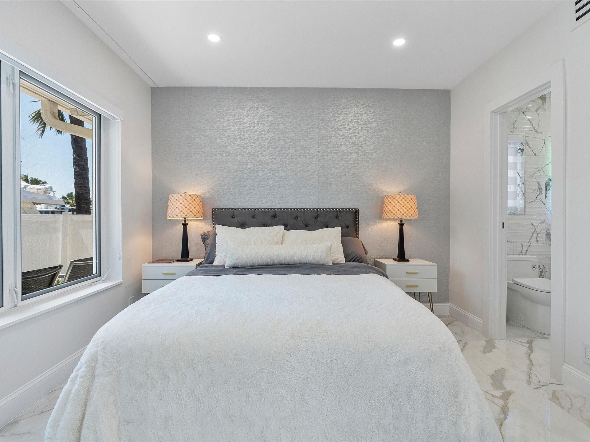 207 Royal Palm Drive, Fort Lauderdale, FL 33301 Photo