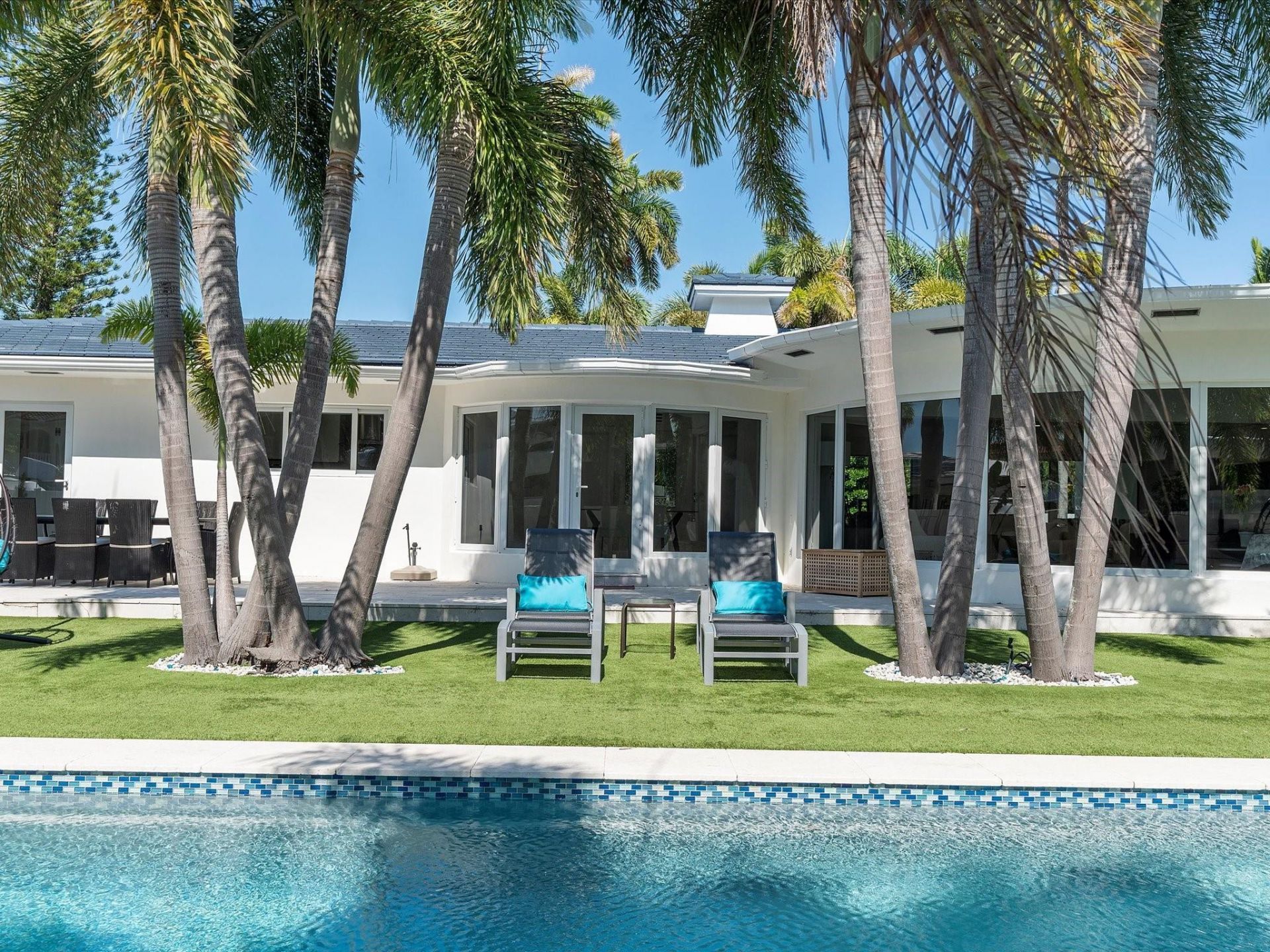 207 Royal Palm Drive, Fort Lauderdale, FL 33301 Photo