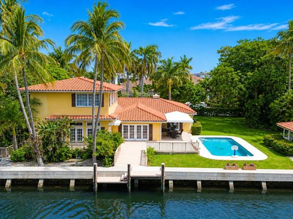 2400 Delmar Place, Fort Lauderdale, FL 33301
