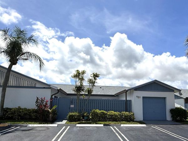 1204 Timberlane Circle, Unit 12d, Greenacres, FL 33463