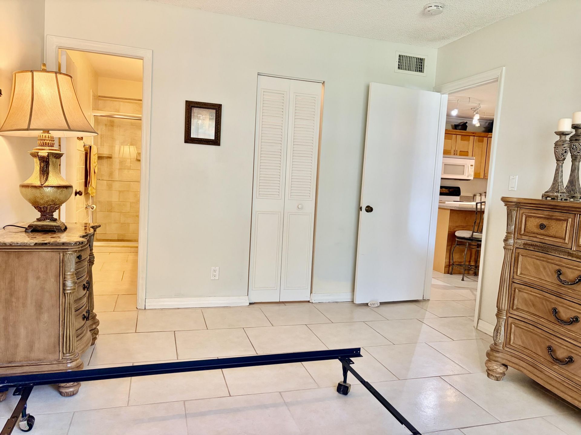 1560 Mckinley Street, Unit 115w, Hollywood, FL 33020 Photo
