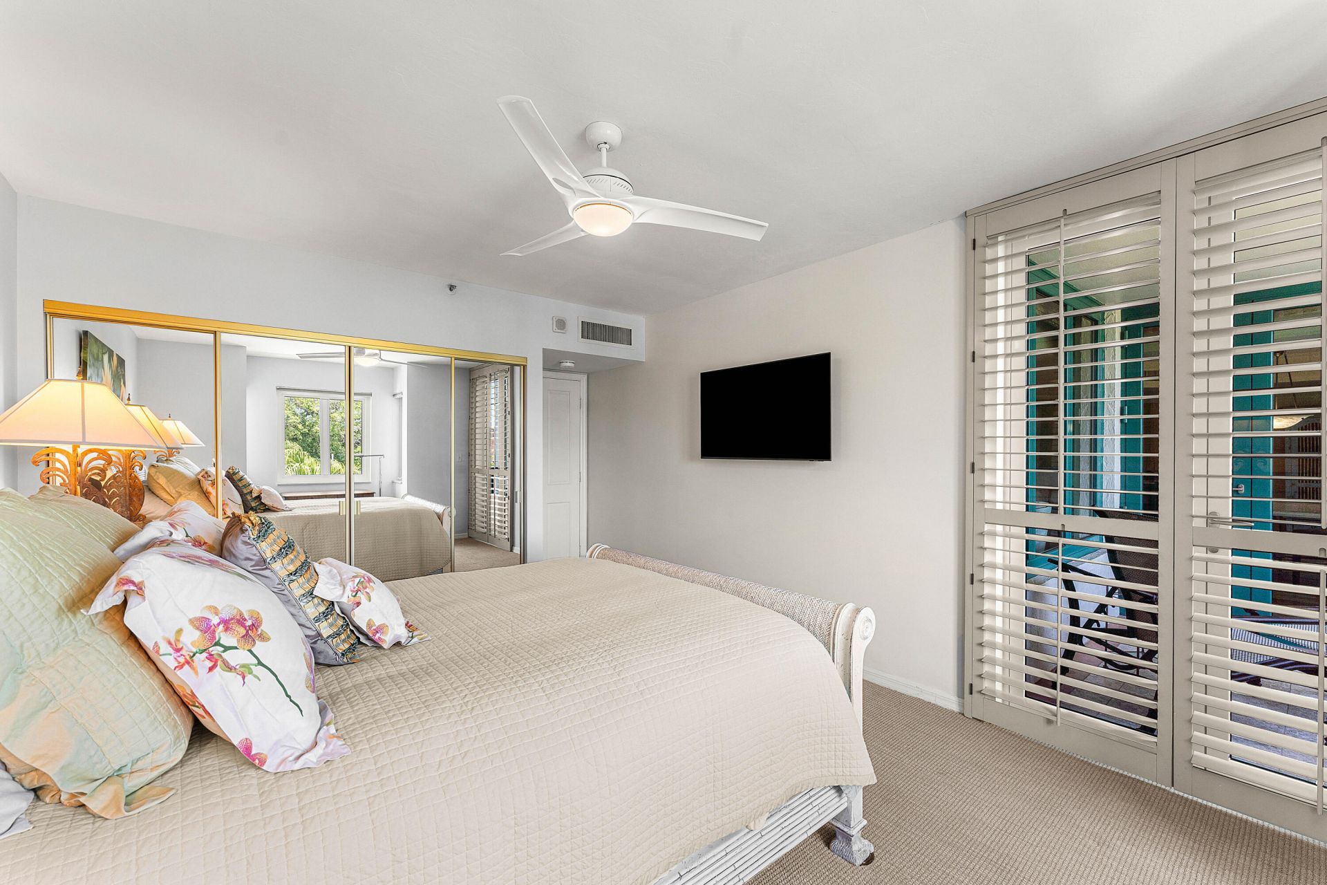 100 SE 5th Avenue, Unit 410, Boca Raton, FL 33432 Photo