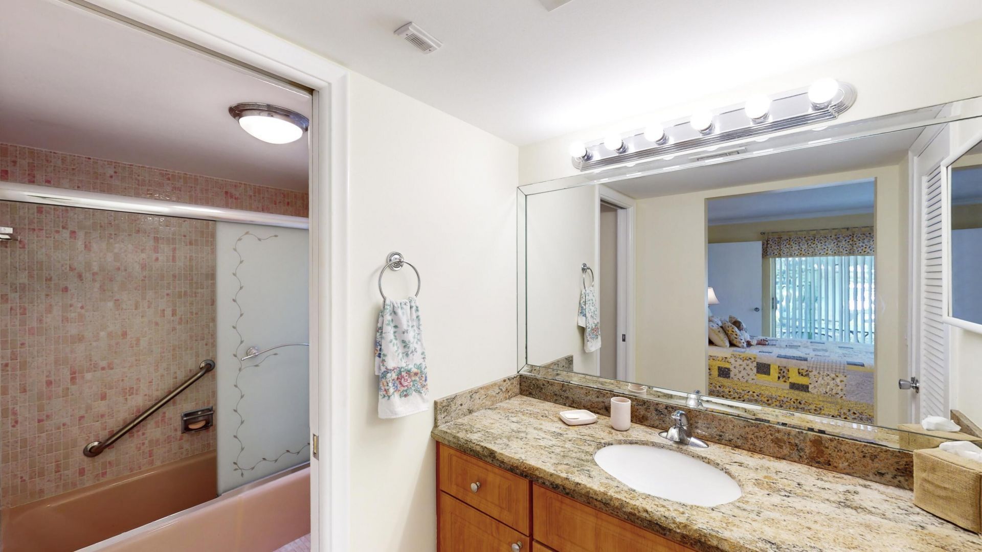 5540 Tamberlane Circle, Unit 121, Palm Beach Gardens, FL 33418 Photo