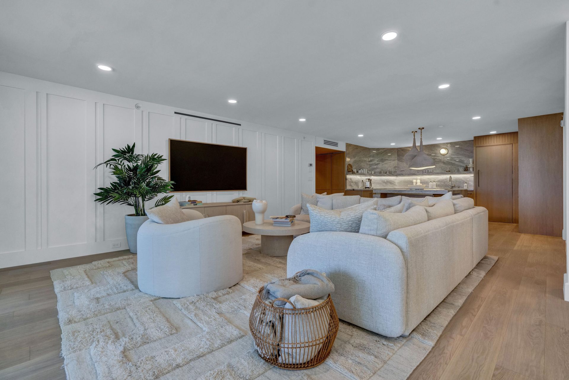 3170 S Ocean Boulevard, Unit N204, Palm Beach, FL 33480 Photo