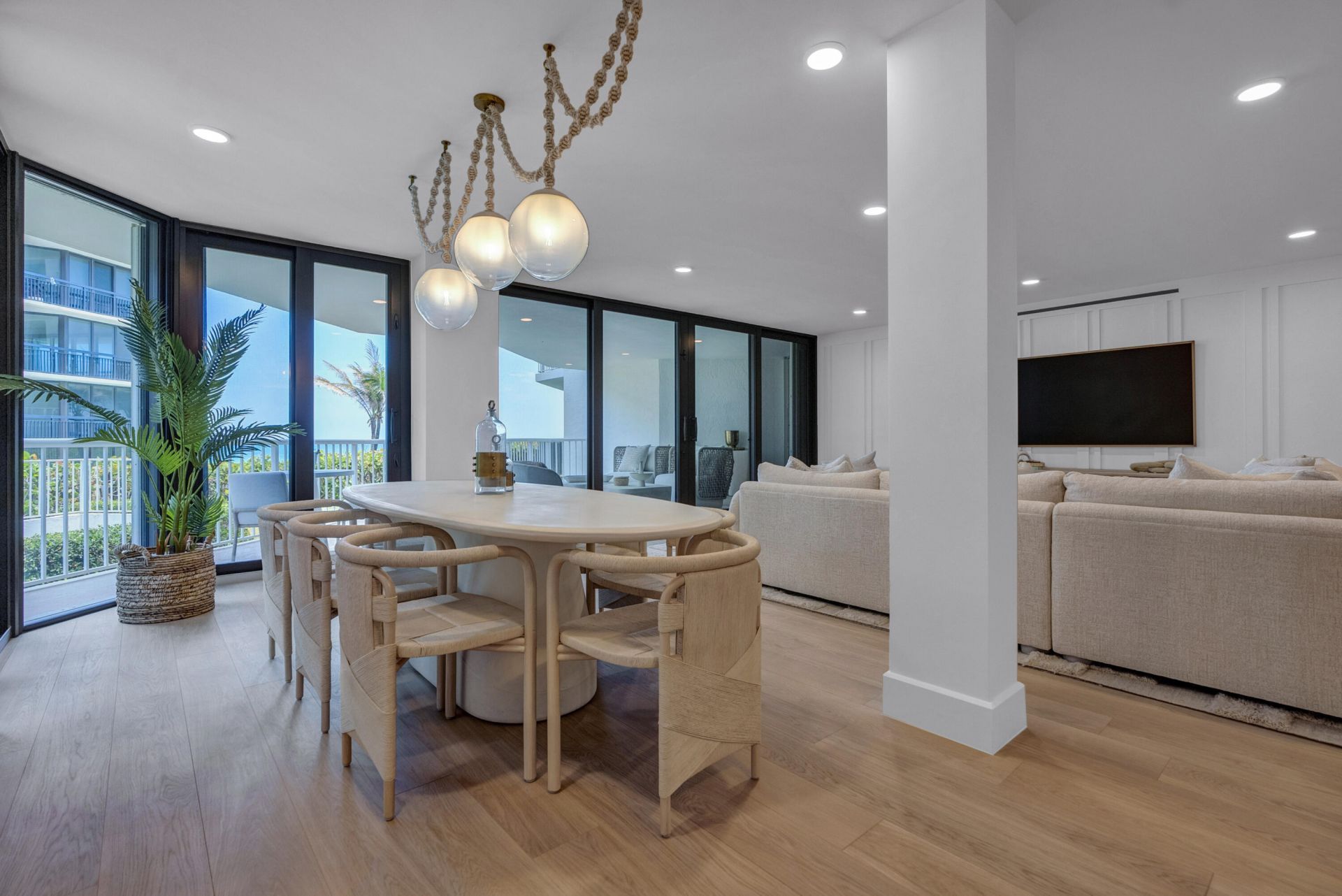3170 S Ocean Boulevard, Unit N204, Palm Beach, FL 33480 Photo