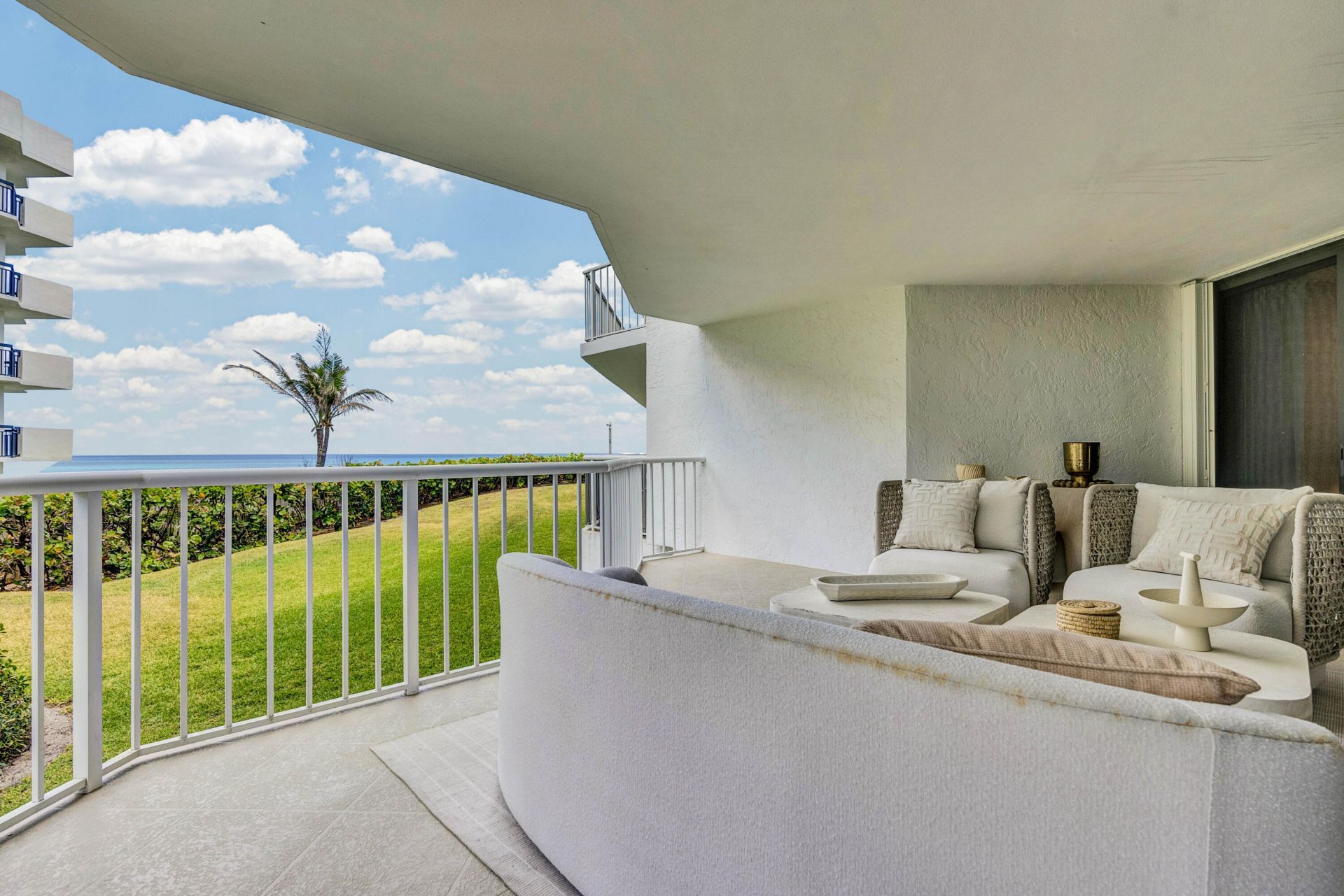 3170 S Ocean Boulevard, Unit N204, Palm Beach, FL 33480 Photo