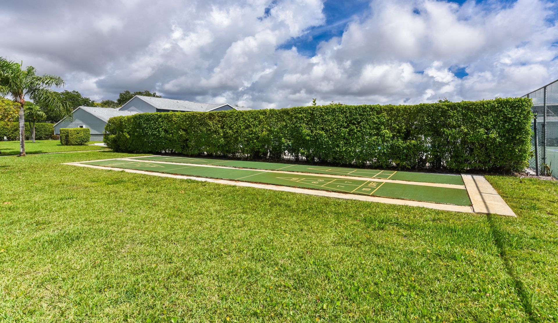 2641 Gately Drive W, Unit 1104, West Palm Beach, FL 33415 Photo