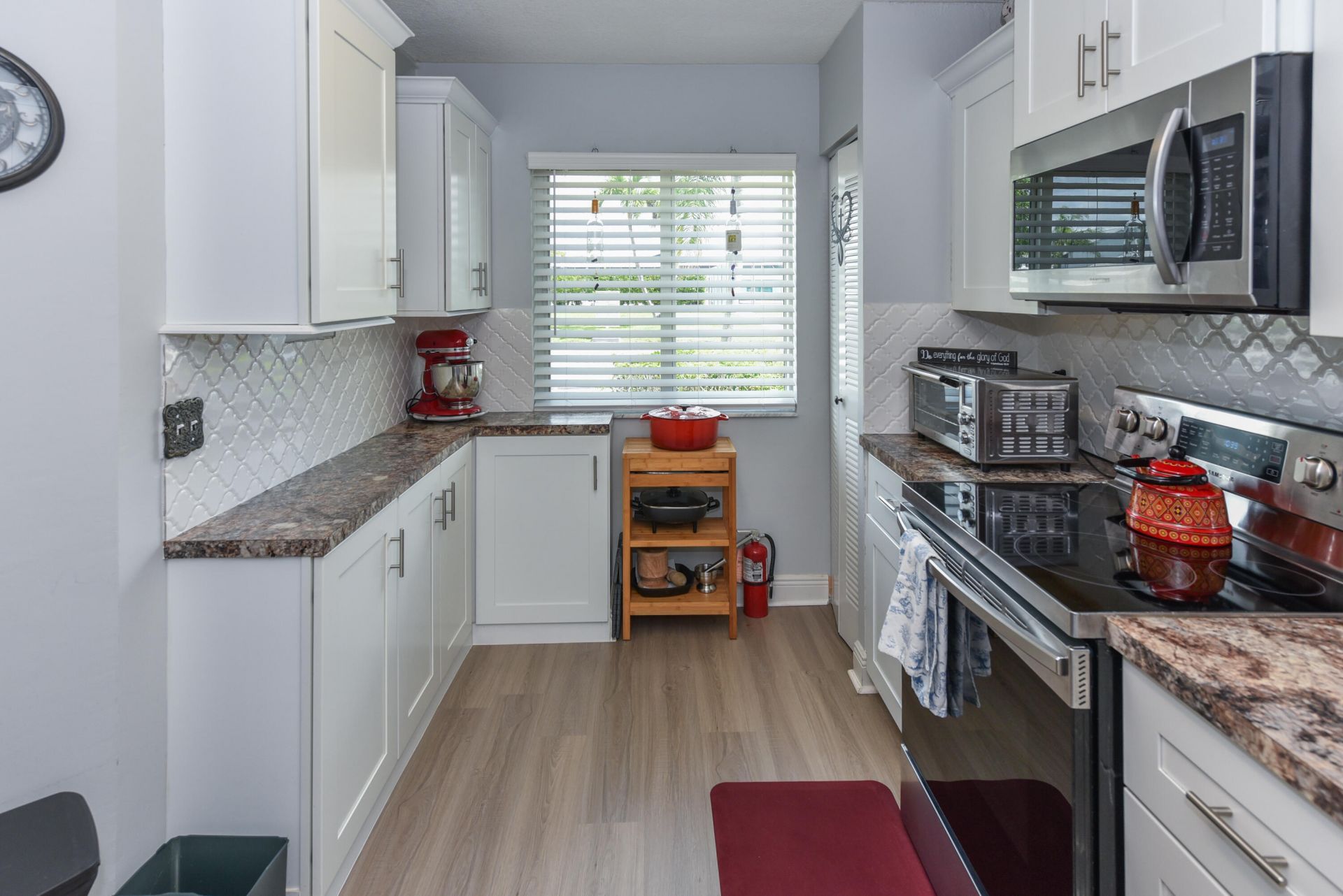 2641 Gately Drive W, Unit 1104, West Palm Beach, FL 33415 Photo