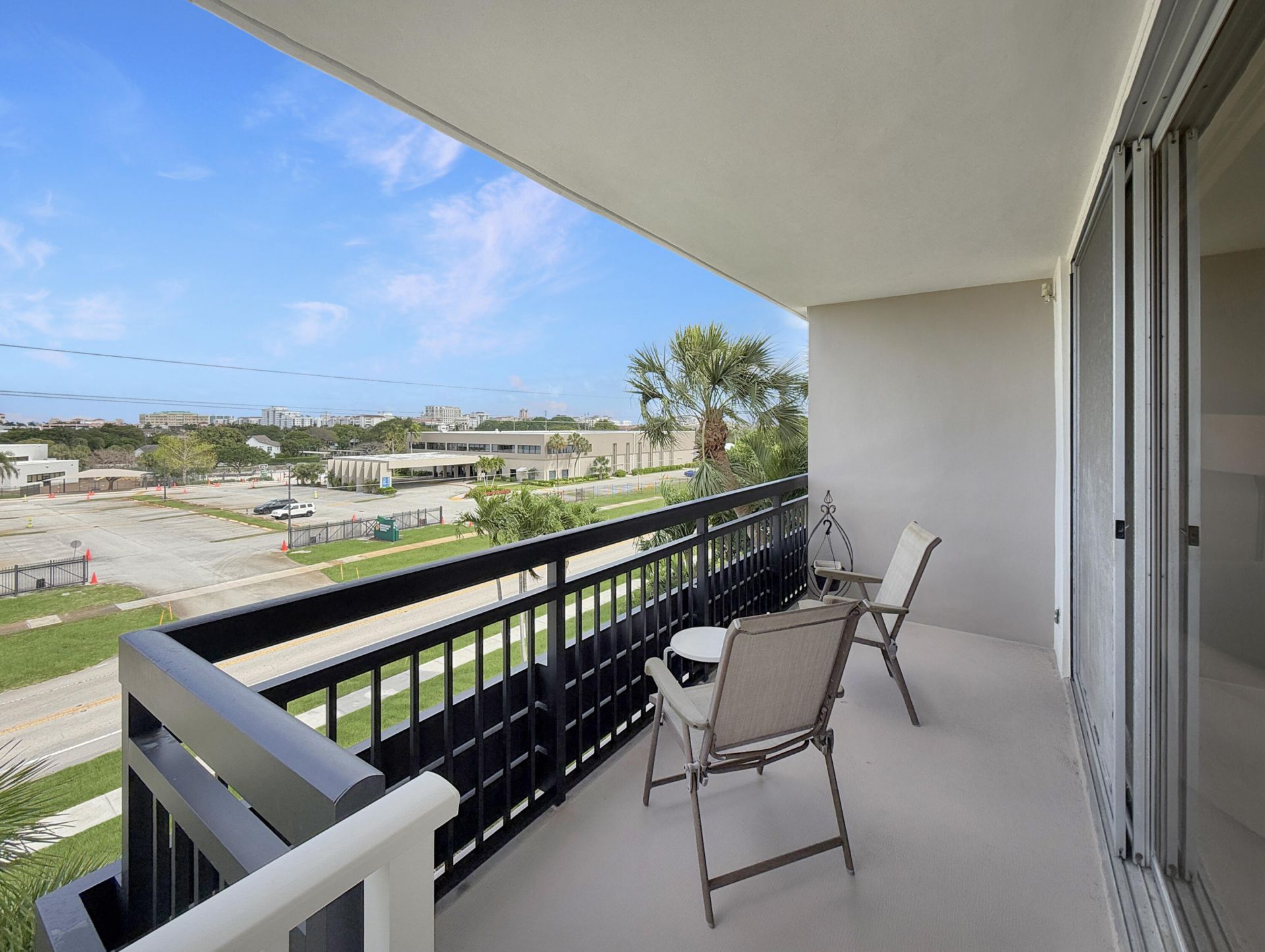 555 NW 4th Avenue, Unit 401, Boca Raton, FL 33432 Photo