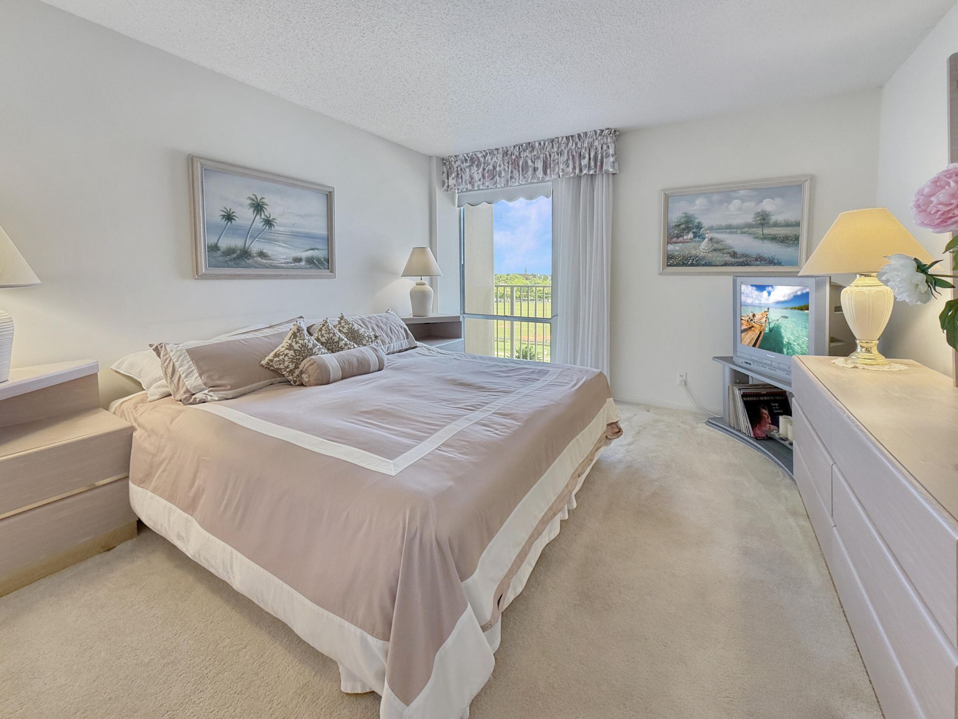 555 NW 4th Avenue, Unit 401, Boca Raton, FL 33432 Photo