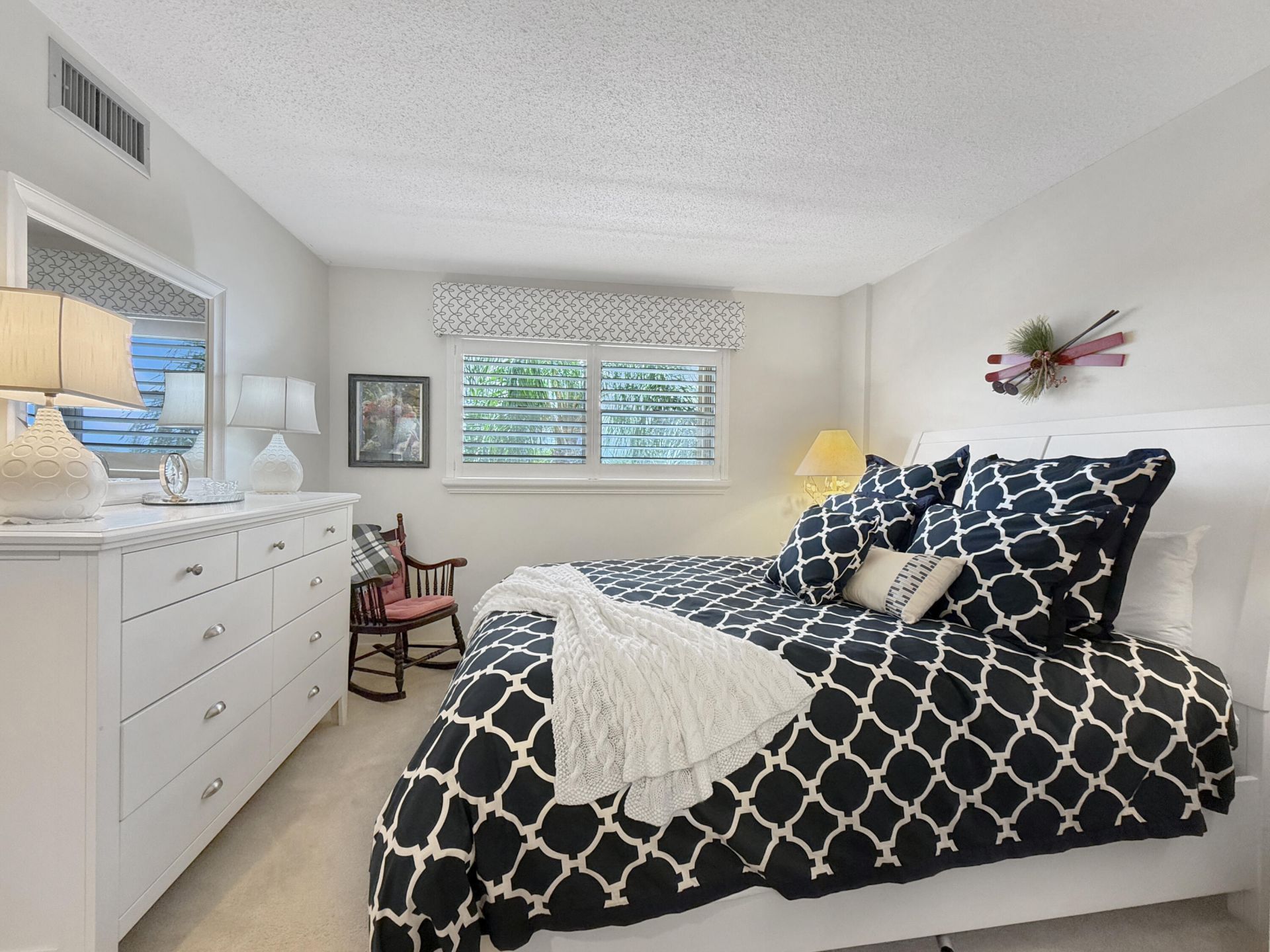 555 NW 4th Avenue, Unit 401, Boca Raton, FL 33432 Photo