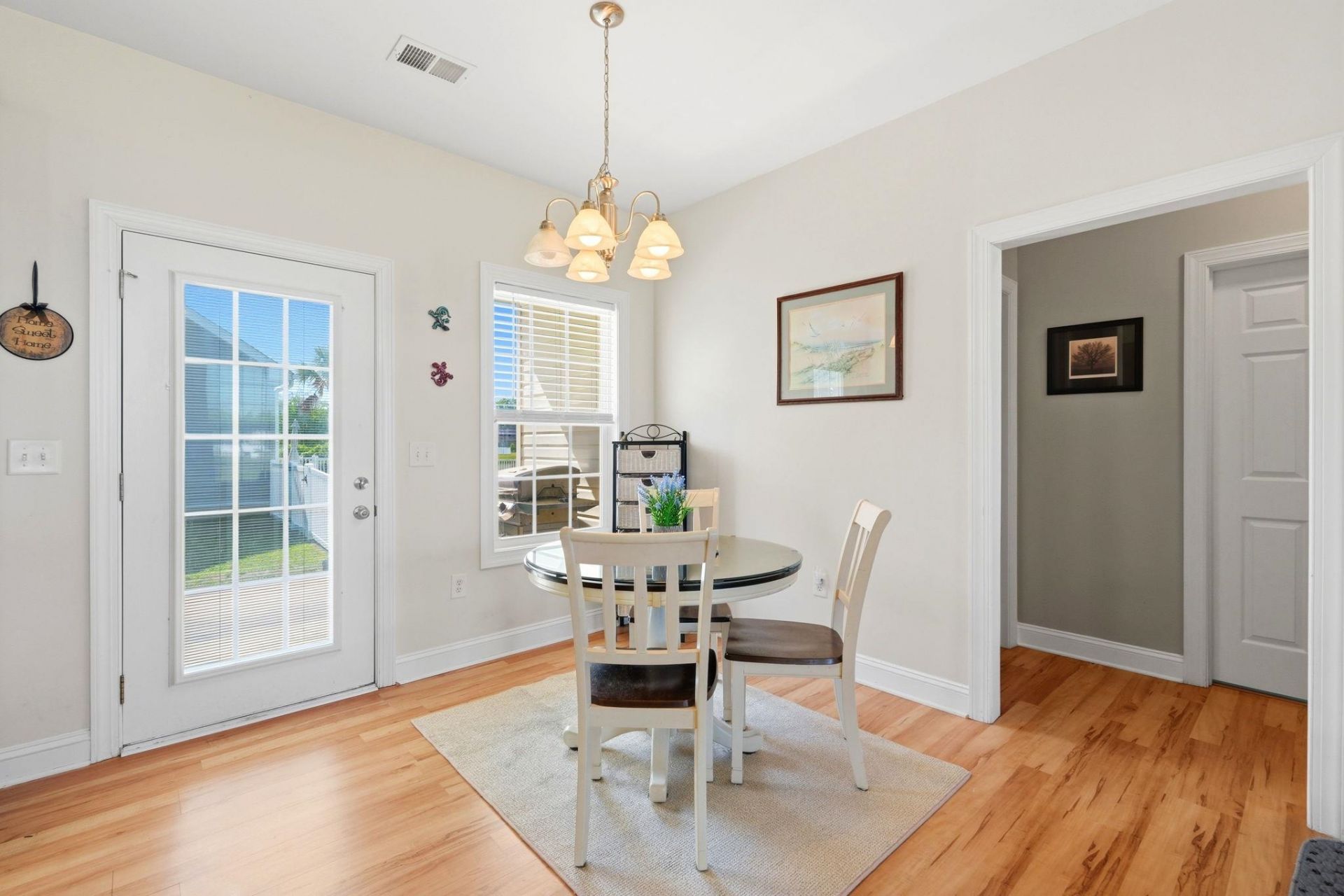 262 Oak Landing Dr.  Photo 10