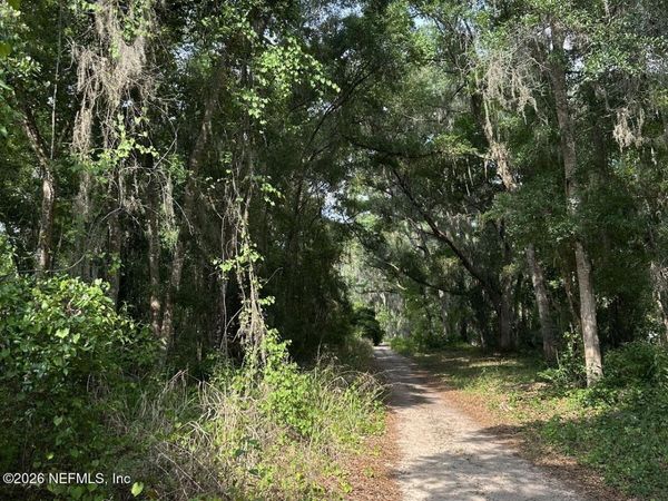 108 RIDGELINE Avenue, Satsuma, FL 32189