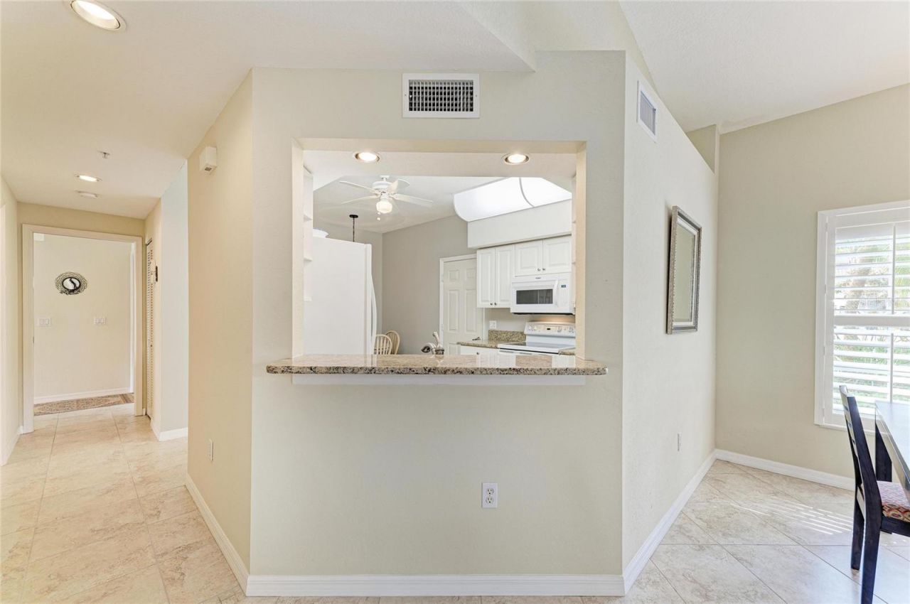 6805 Fairview Terrace, Unit 23-101, Bradenton, FL 34203 Photo