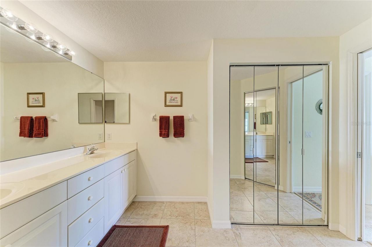 6805 Fairview Terrace, Unit 23-101, Bradenton, FL 34203 Photo