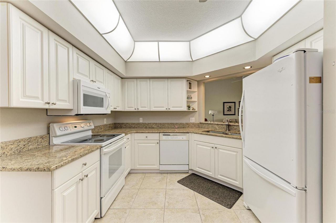 6805 Fairview Terrace, Unit 23-101, Bradenton, FL 34203 Photo