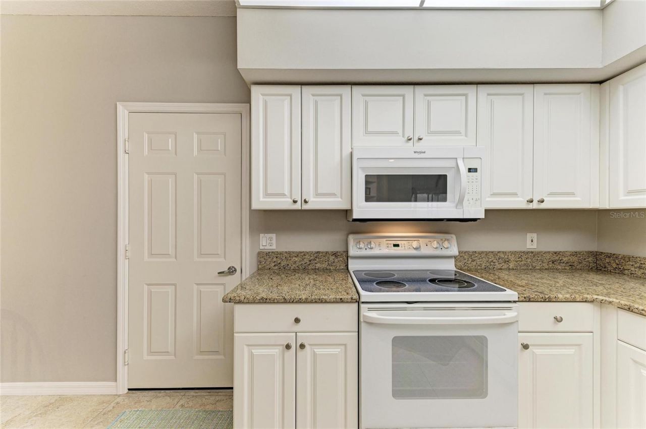 6805 Fairview Terrace, Unit 23-101, Bradenton, FL 34203 Photo