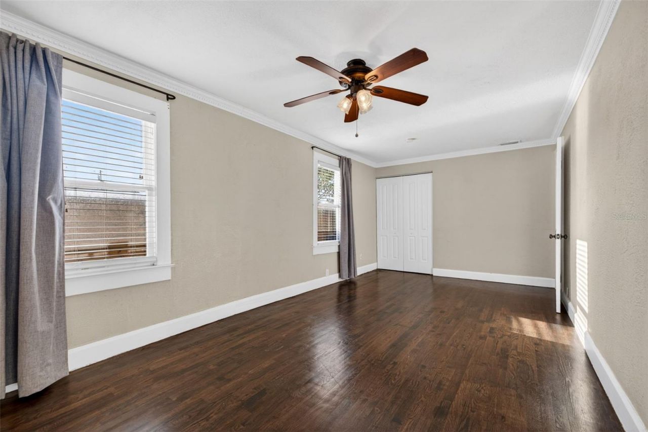 2419 Dartmouth Avenue N, Saint Petersburg, FL 33713 Photo