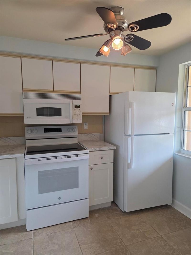 4127 Hampton Dr , Unit 4127, New Port Richey, FL 34652 Photo