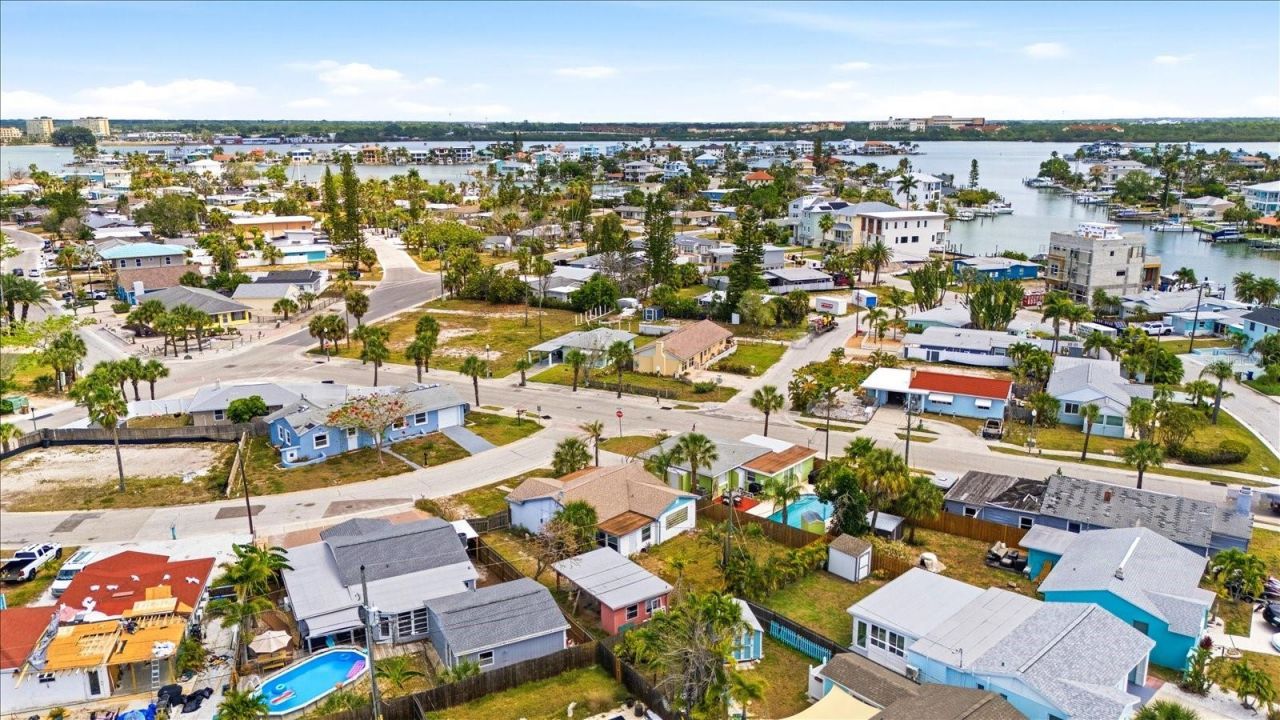 451 Virginia Avenue, Madeira Beach, FL 33708 Photo