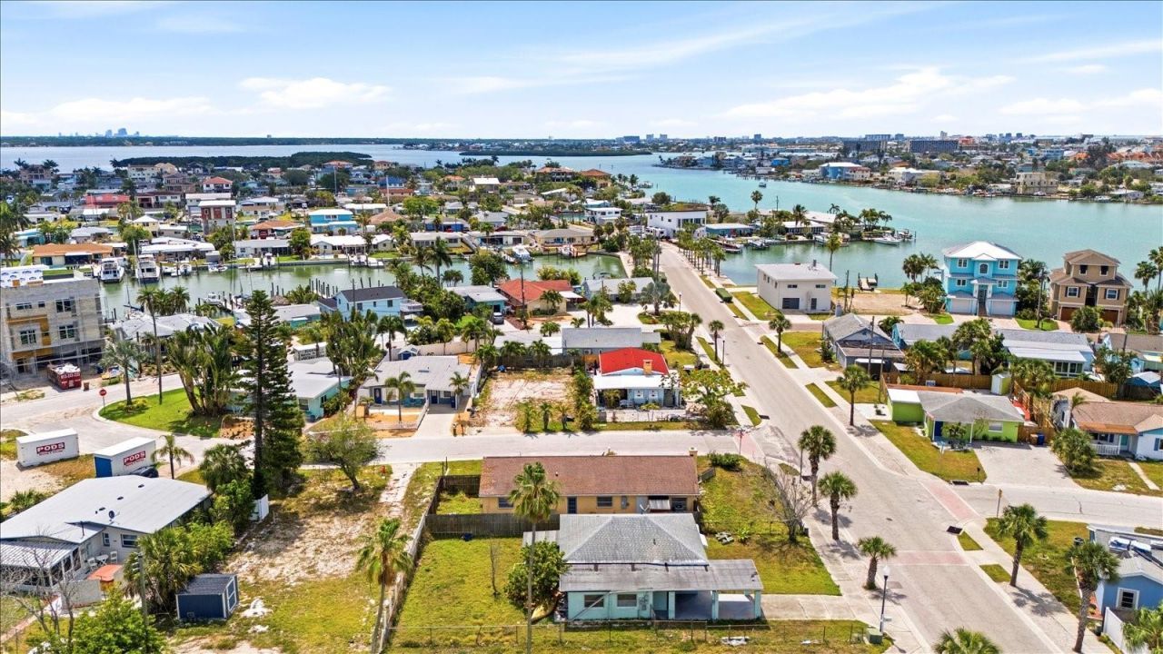 510 Marlyn Way, Madeira Beach, FL 33708 Photo