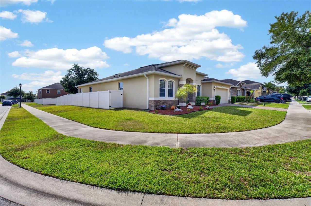 3554 Gretchen Drive, Ocoee, FL 34761 Photo