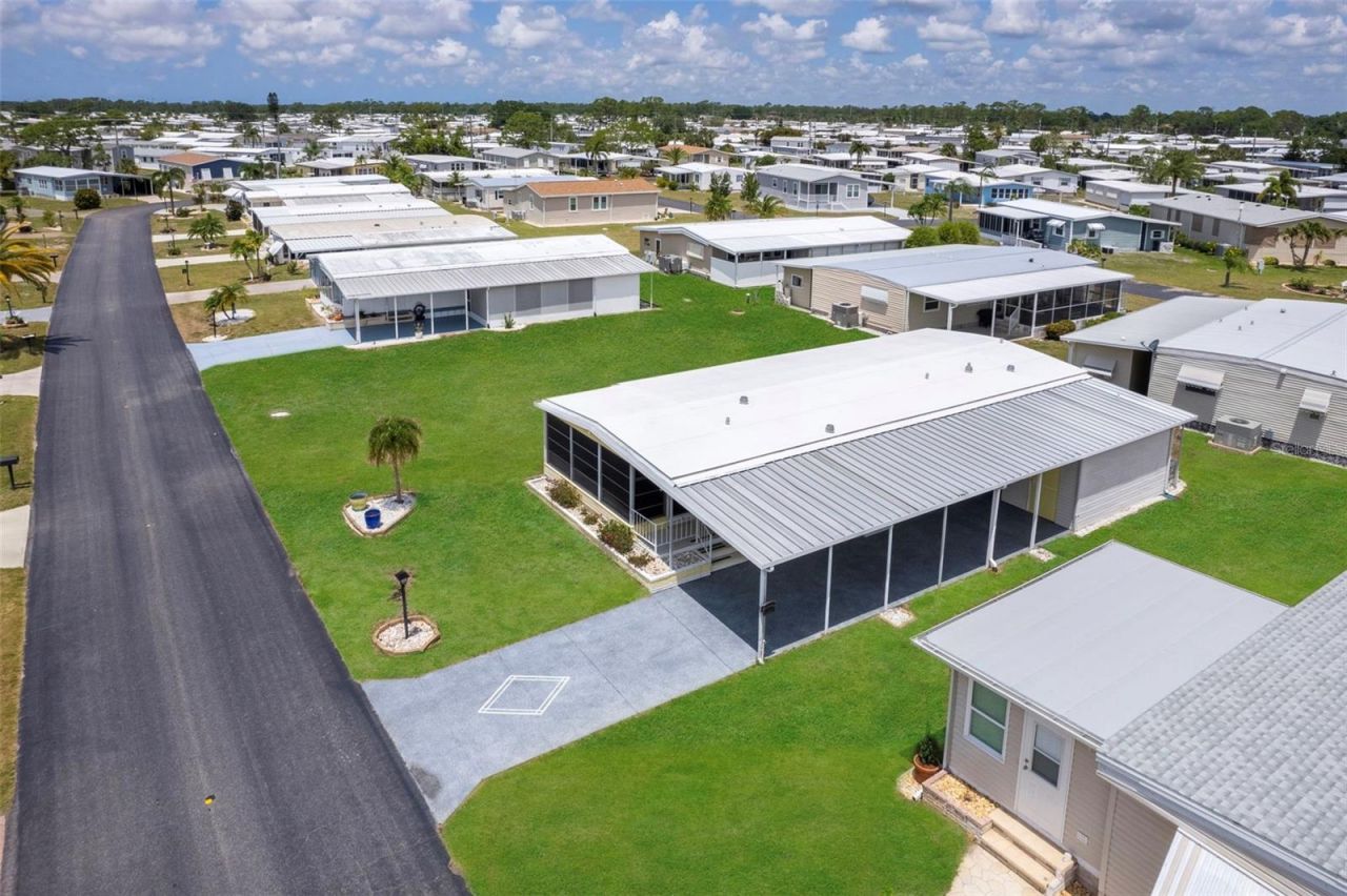 322 Robalo , North Port, FL 34287 Photo