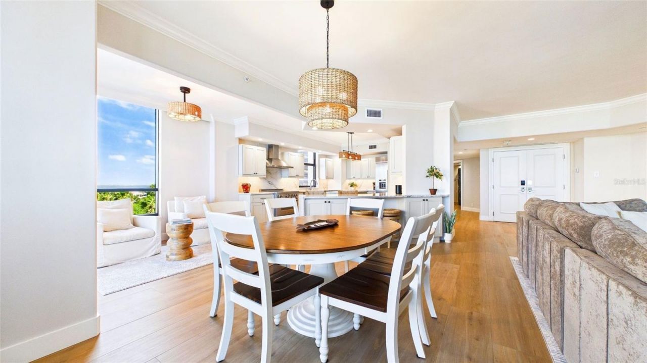 1241 Gulf Of Mexico Drive, Unit 506, Longboat Key, FL 34228 Photo