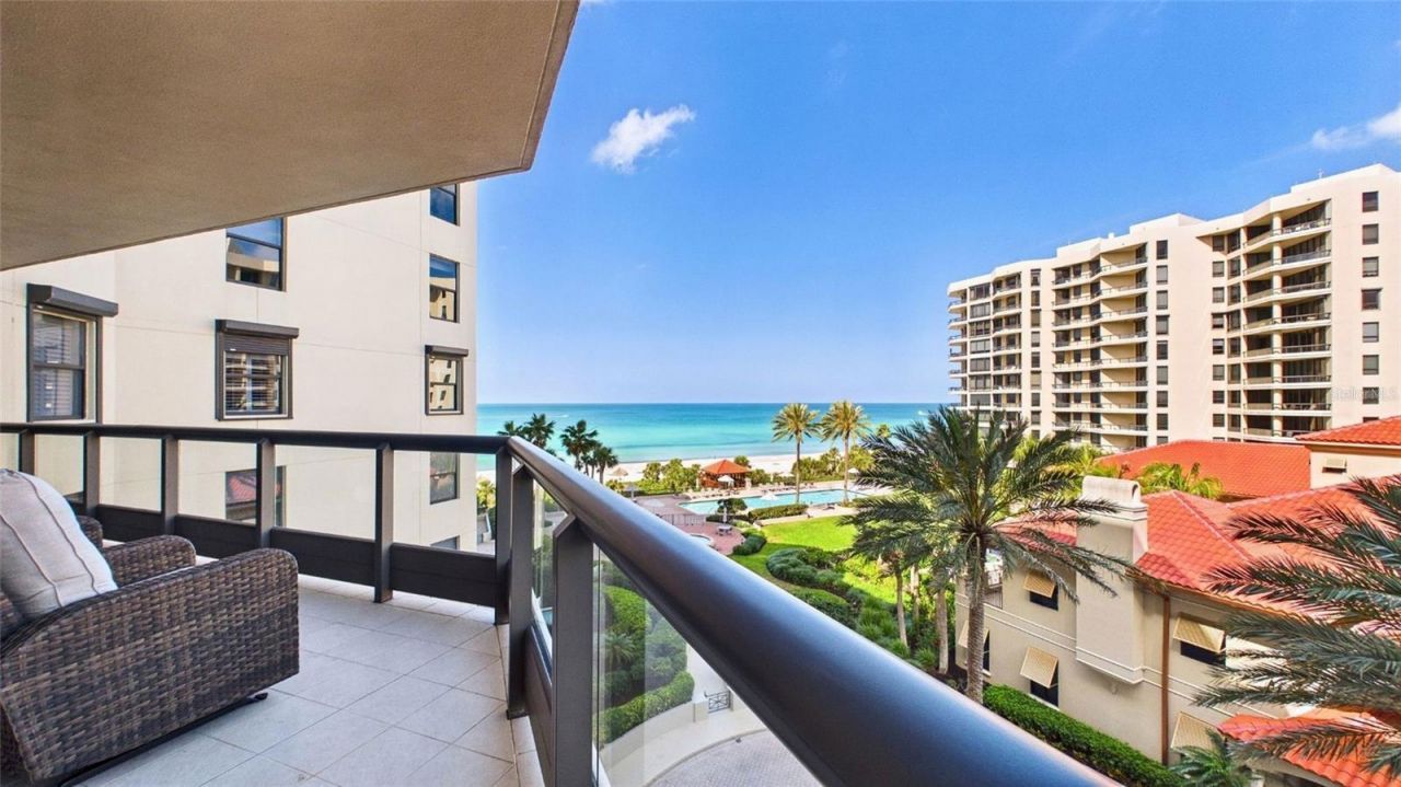 1241 Gulf Of Mexico Drive, Unit 506, Longboat Key, FL 34228 Photo