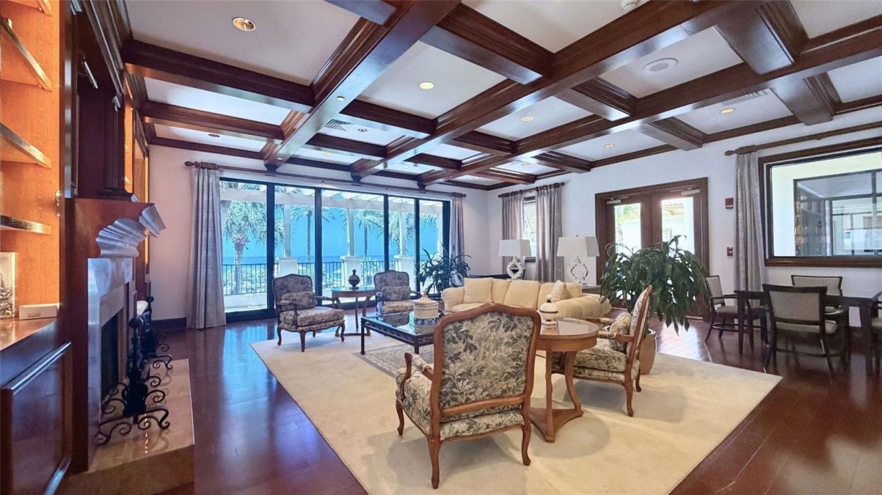 1241 Gulf Of Mexico Drive, Unit 506, Longboat Key, FL 34228 Photo
