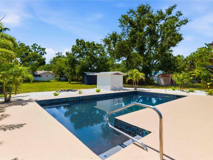 Property Image 50